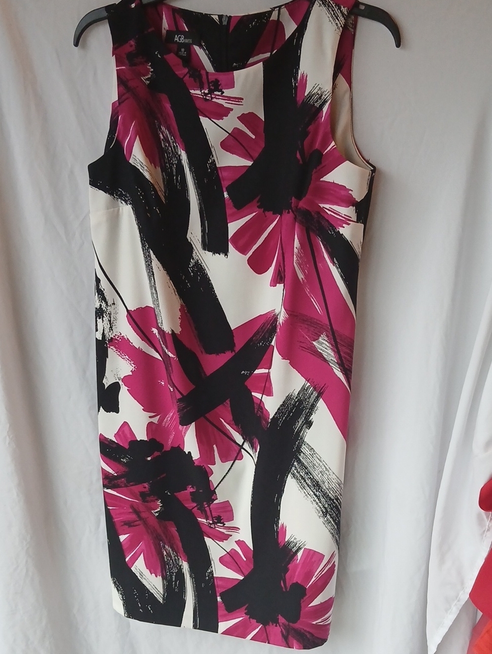 AGB Magenta and Black Brushstroke Floral Sheath Dress